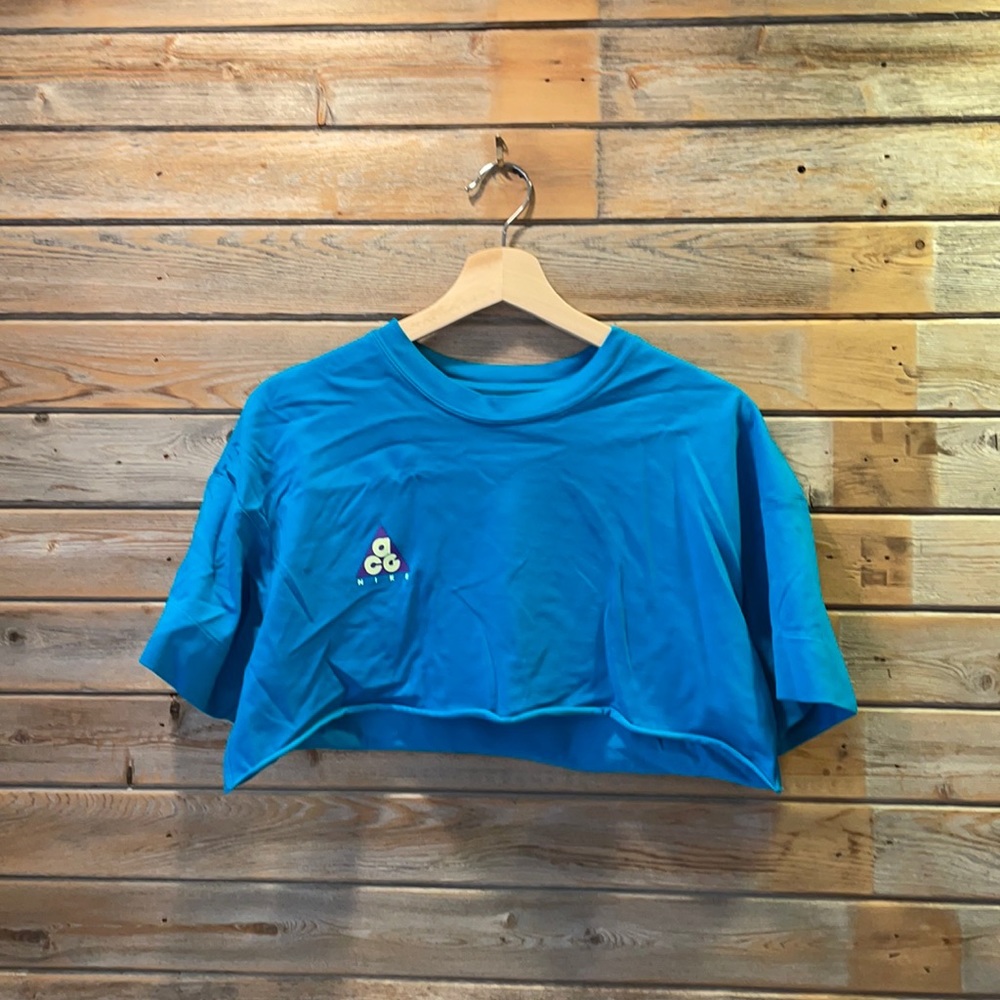 Nike ACG Supercrop
